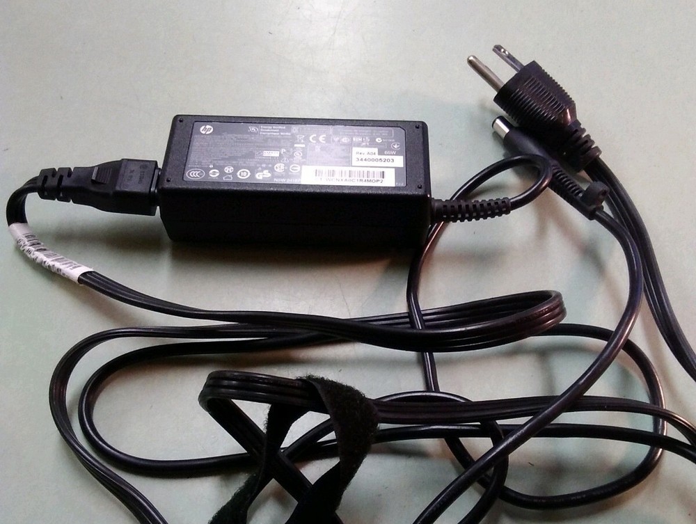 HP ProBook PPP009L-E 65W Power Supply AC Adapter Cord 160-32HU