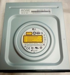 LG SUPER MULTI CD- DVD PLAYER REWRITER MODEL GH24NS95