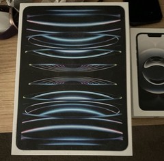 Apple Accessory Lot