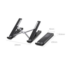 Ugreen USB-C to USB 3.0, HDMI, SD and TF Card Reader Docking Station