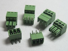 20 pcs Angle 90° 3 pin 3.5mm Screw Terminal Block Connector Pluggable Type Green