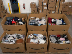Walmart Overstock Consumer Goods Featuring Everyday Needs