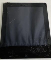 Lot of Apple Devices (iPads, iPhones, etc)
