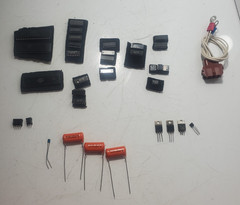 Lot of 31 Computer Electronics Semiconductors to Hex Triggers See pics Untested
