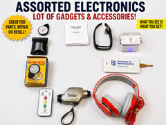 Mixed Electronics & Gadget Lot Headphones Earbuds Smart Watch Vivitar Viewer