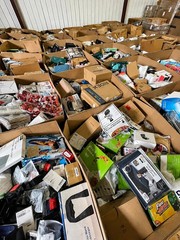 PREMIUM AMAZON Mystery Large Box All New Liquidation…