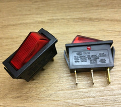 1X 3 Pin 16A 250VAC Red Lamp T125 IP55 Merchant CMm SR-32 Power Rocker Switch