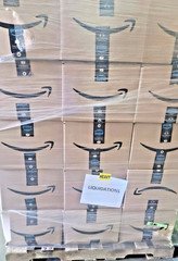 10 pound AMAZON Liquidation lot -Boxed -General mixed Merchandise – lot L4S7