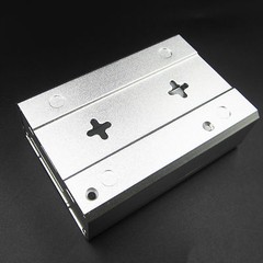 Premium Aluminum Alloy Metal Case for Raspberry Pi 2 Model B and RPi B+ white