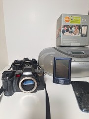 Vintage Electronics Camera Lot For Parts/Repair Minolta Sony Palm Roku iPhone