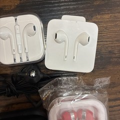 Untested Headphones And Charging Cases Lot Missing Earbuds Junk