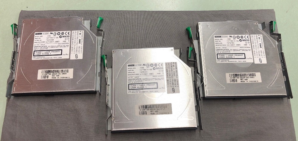 LOT OF 3 TEAC CD-244E VER C66 1977047C-66 09P738 REV A00 CD ROM DRIVE