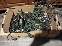Electronic Lot chargers power cables