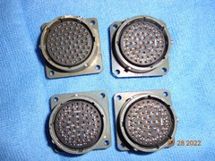1 Bendix MS3112E 24-61S Mil Spec Circular Connector Plug 61 pOS Gold ampheonol