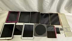 Lot of Apple Devices (iPads, iPhones, etc)