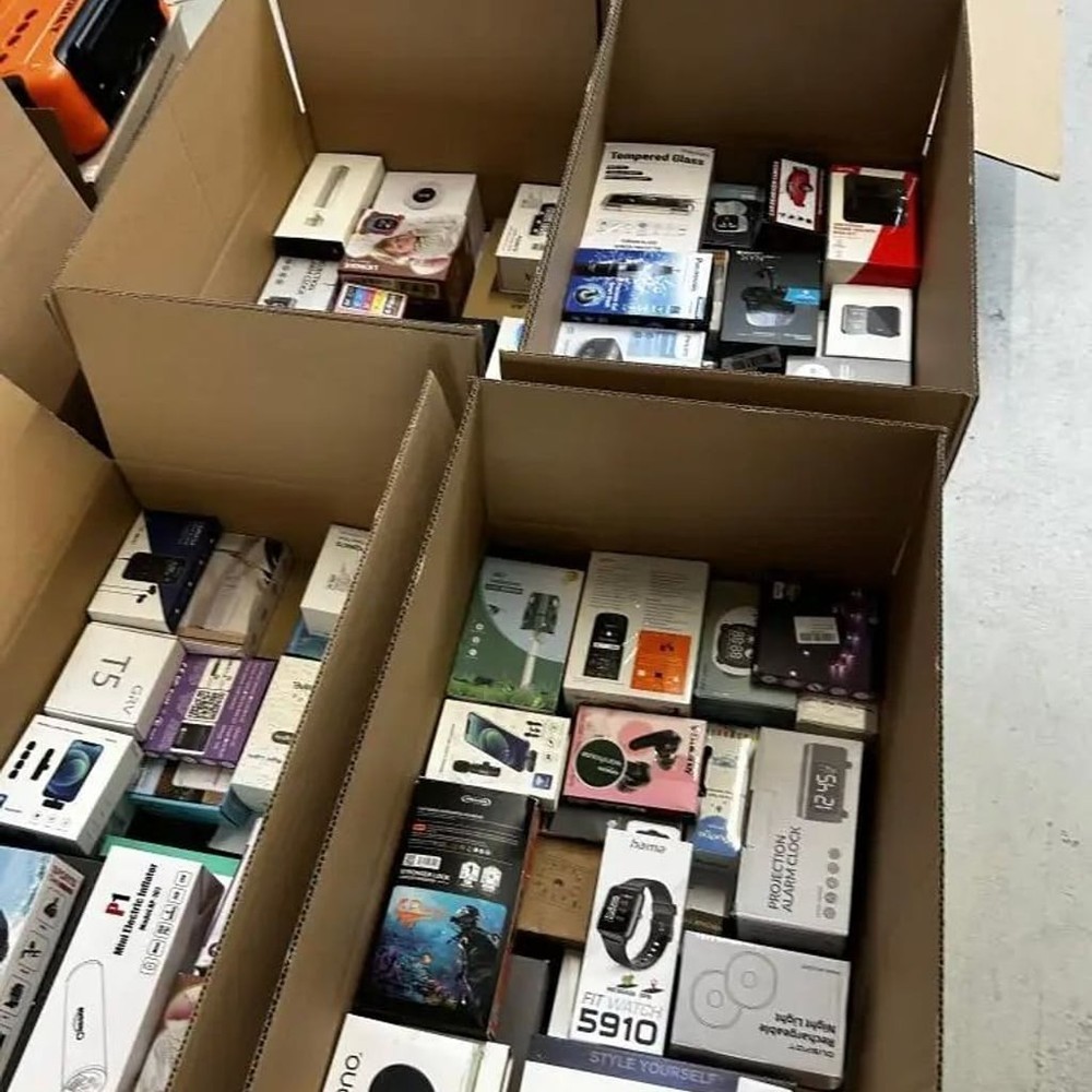 Amazon return Mystery Box Electronics buy one get one free