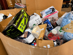 Amazon Elite Warehouse Discovery Crate Loaded With Hidden Gems