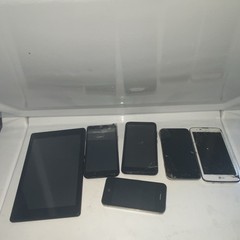 Apple iPhone Smartphones & LG Phones Mixed Lot with Tablet