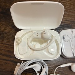 Untested Headphones And Charging Cases Lot Missing Earbuds Junk