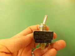 Toggle Switch 10A,250 VAC, 15A,125 VAC, 3/4 HP 250 VAC 9326