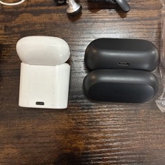 Untested Headphones And Charging Cases Lot Missing Earbuds Junk
