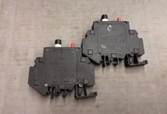 LOT OF 2 MIXED ALLEN BRADLEY CIRCUIT BREAKERS 1492-GH100 125V 1492-GH015 250V