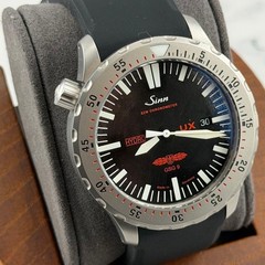 Sinn Watch 403 UX.GSG9 Black Dial Silicone Strap Sapphire Crystal w/Warranty