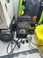 Lot Of Misc Electronics-Broken-needs TLC-fix And Sell-Salvage