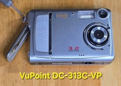 Electronics Lot iPod Speaker Videocam Calculator MP3 For Parts/Repair
