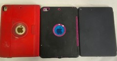 Lot of Apple Devices (iPads, iPhones, etc)