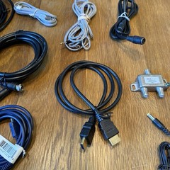 Lot of 20 Miscellaneous Electronic Cords Various Brands