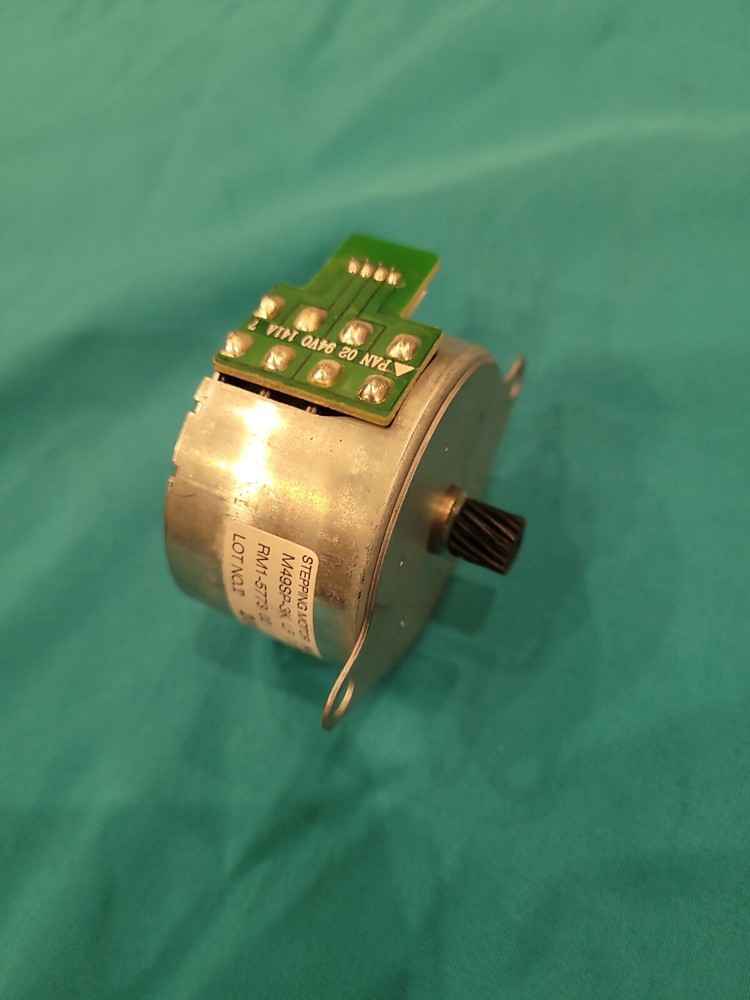 HP MITSUMI M49SP-3K RM1-5773 STEPPING Motor