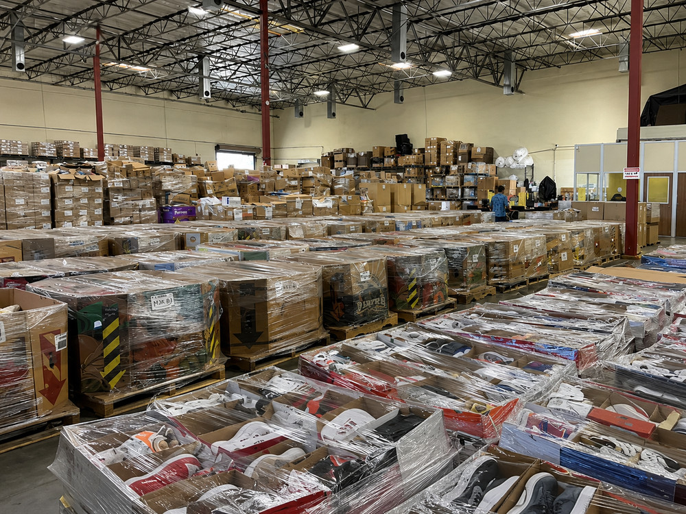 Mystery Reserve | Electronics Inventory Collection Showcase – Goods Variety