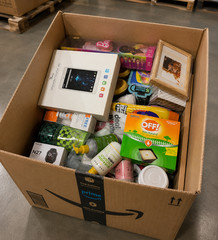 Walmart Mix Merchandise with Strong Consumer Demand and Fast Turnover