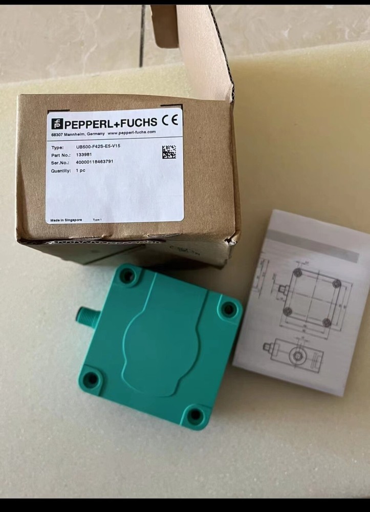 Pepperl-Fuchs UB2000-F42-U-V15 IN NEW BOX ALL NEW
