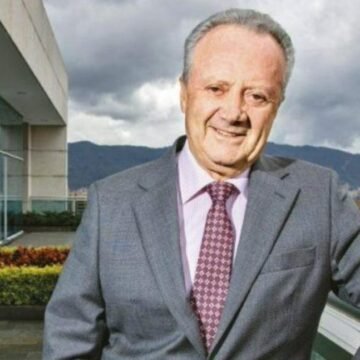 Arturo Calle: de trabajar en San Victorino a construir una de las marcas de moda más exitosas de Colombia